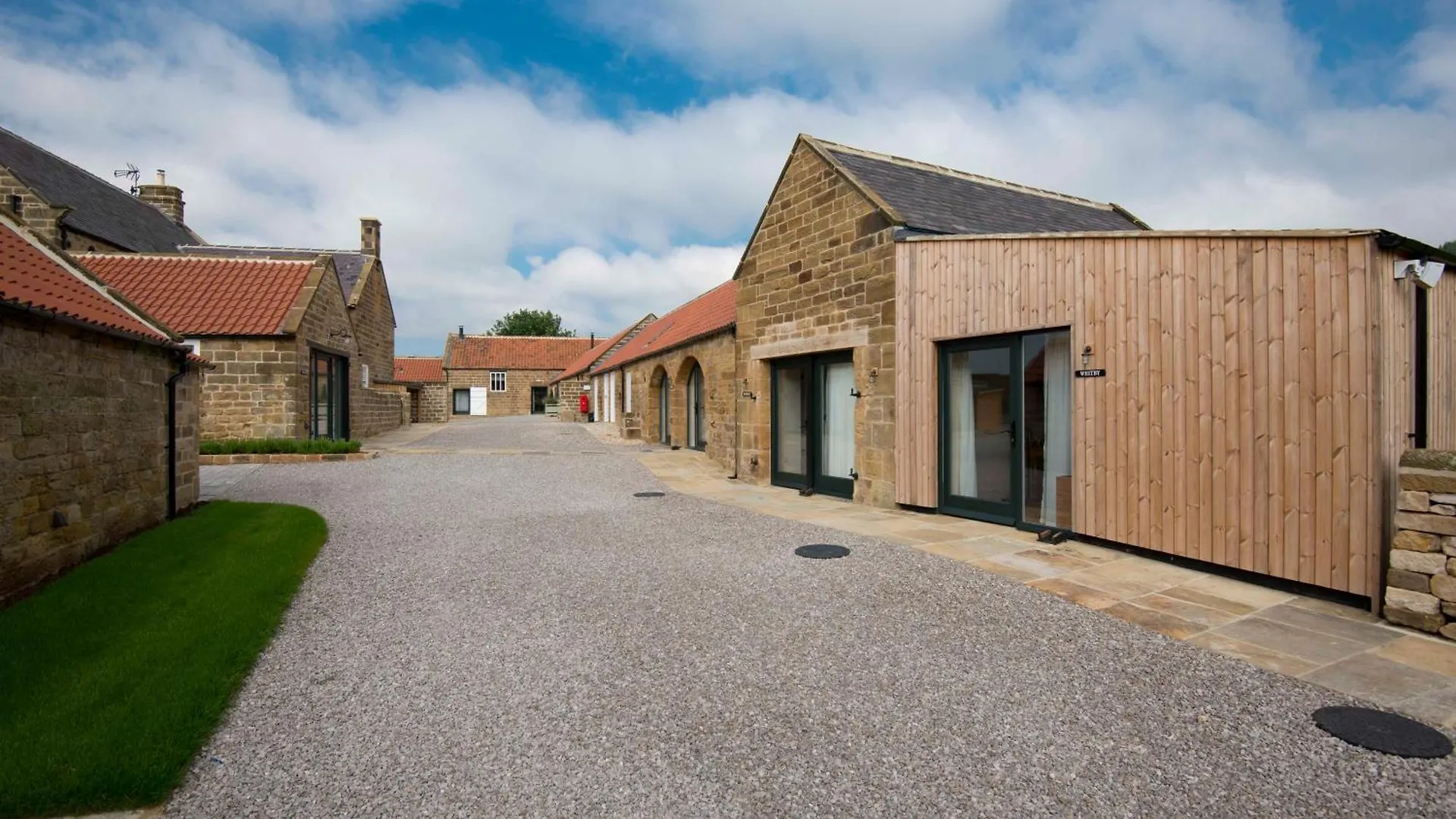 West Acre Lodge Boltby Country house