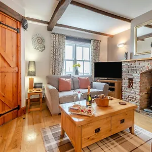 Holiday home Nobles - Uk43351, Whitby